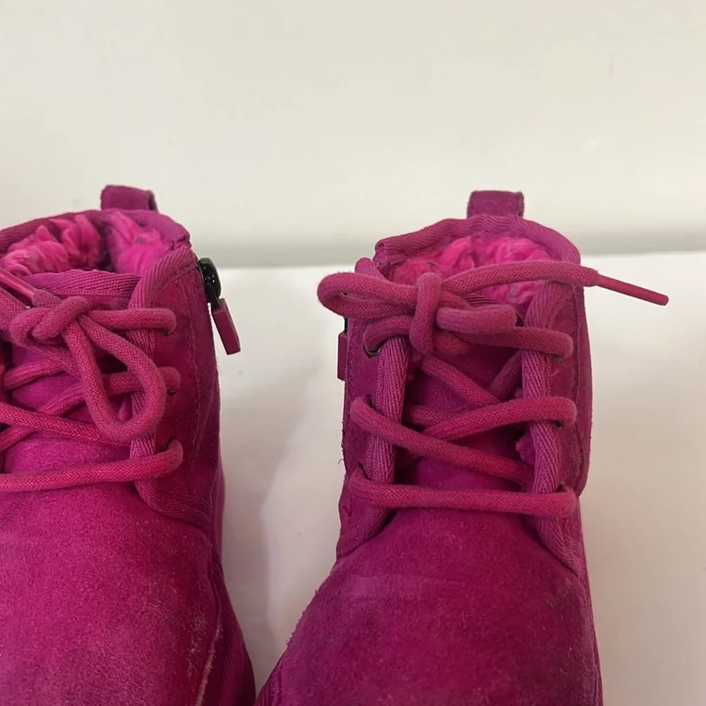 UGG Kids Fuchsia Boots sz 9